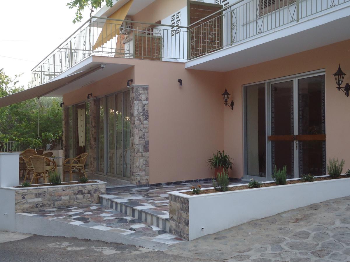 Hermes Agia Marina  Екстер'єр фото