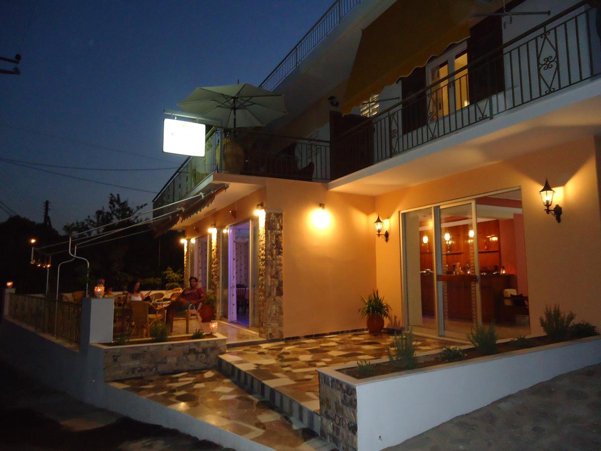Hermes Agia Marina  Екстер'єр фото